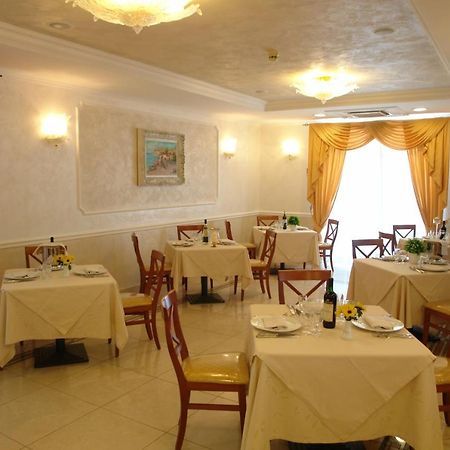 Hotel Di Cosmo San Giovanni Rotondo Zewnętrze zdjęcie