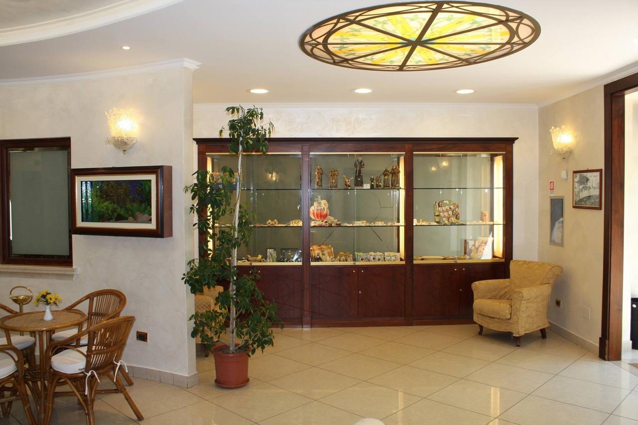 Hotel Di Cosmo San Giovanni Rotondo Zewnętrze zdjęcie
