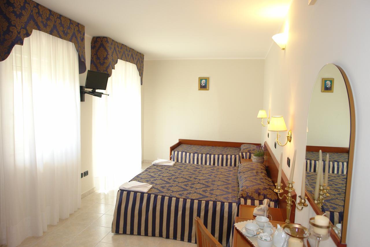 Hotel Di Cosmo San Giovanni Rotondo Zewnętrze zdjęcie